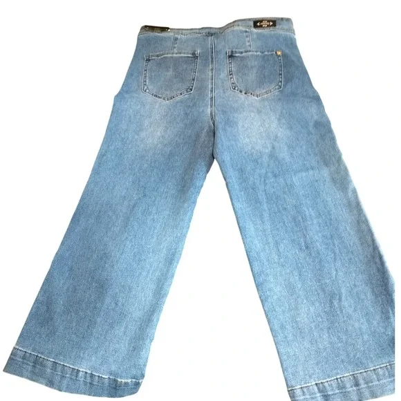 Nanette Lepore Jolie Super High Rise Wide Leg Jeans Med Wash Blue Petite 10P NEW - Picture 6 of 7